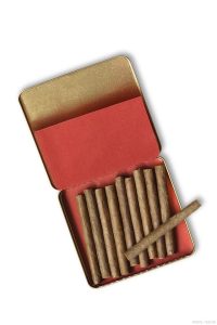 黄鹤楼迷你雪茄10支装铁盒价格多少钱
